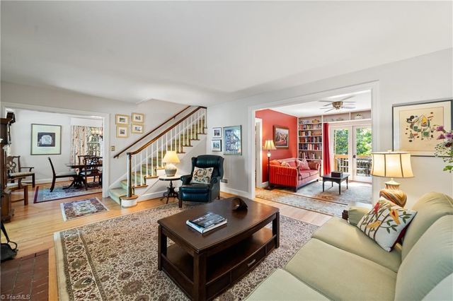 1538 Overbrook Avenue, Winston-salem, NC 27104