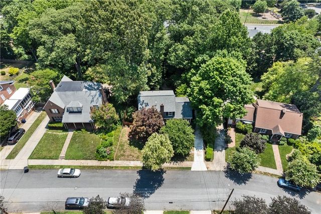 1538 Overbrook Avenue, Winston-salem, NC 27104