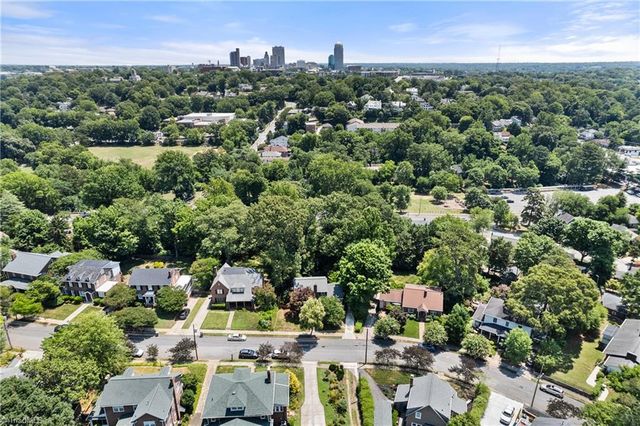 1538 Overbrook Avenue, Winston-salem, NC 27104