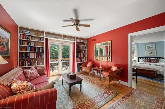 1538 Overbrook Avenue, Winston-salem, NC 27104