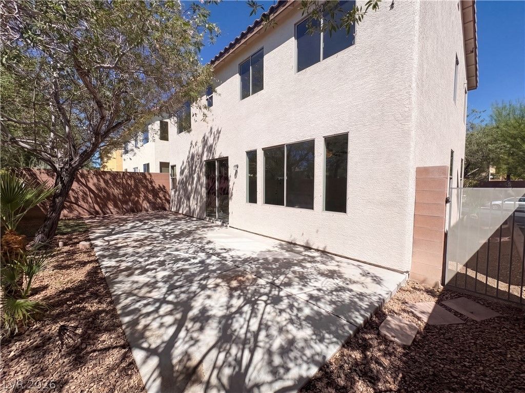 7319 Pepperbox Avenue, Las Vegas, NV 89179 — photo 5