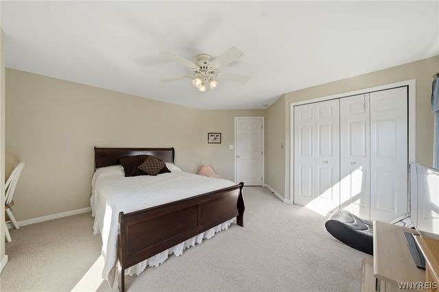 72 Michaels Walk, Lancaster, NY 14086