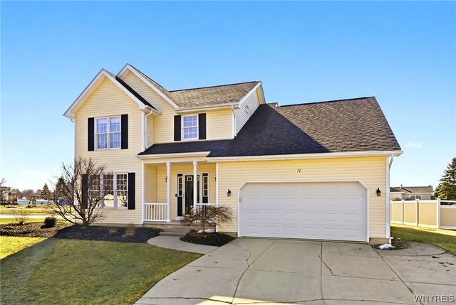 72 Michaels Walk, Lancaster, NY 14086