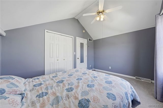72 Michaels Walk, Lancaster, NY 14086