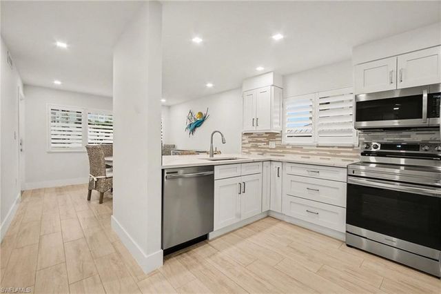 25870 Hickory BLVD 101, Bonita Springs, FL 34134