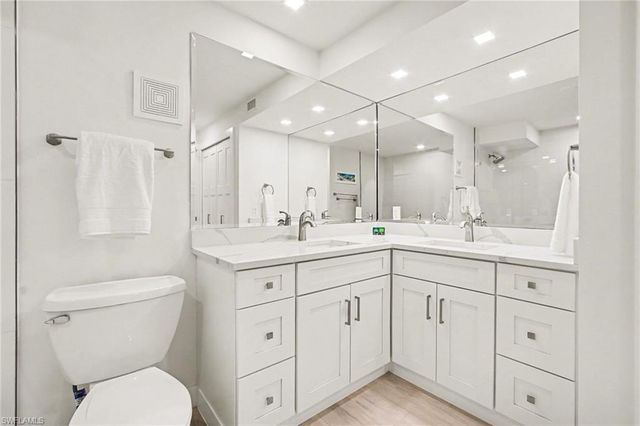 25870 Hickory BLVD 101, Bonita Springs, FL 34134