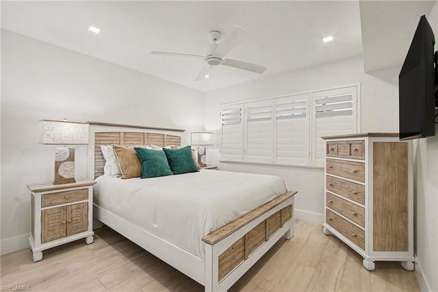 25870 Hickory BLVD 101, Bonita Springs, FL 34134