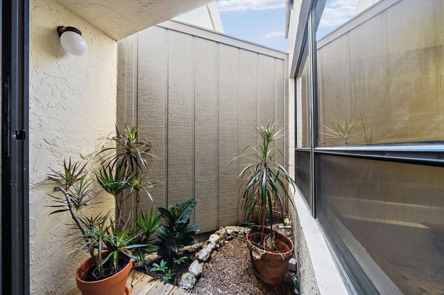 1605 S Us Highway 1 5a, Jupiter, FL 33477