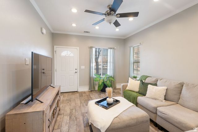 5527 W CALIENTE DR, West Jordan, UT 84081