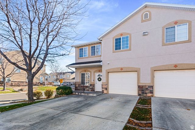 5527 W CALIENTE DR, West Jordan, UT 84081