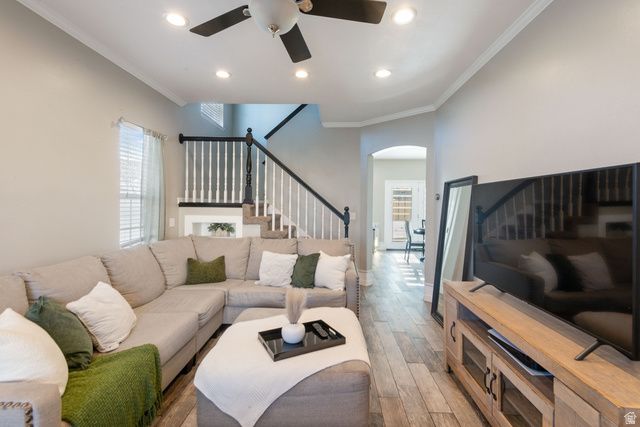 5527 W CALIENTE DR, West Jordan, UT 84081