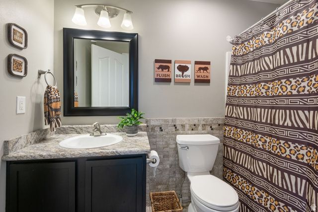 5527 W CALIENTE DR, West Jordan, UT 84081