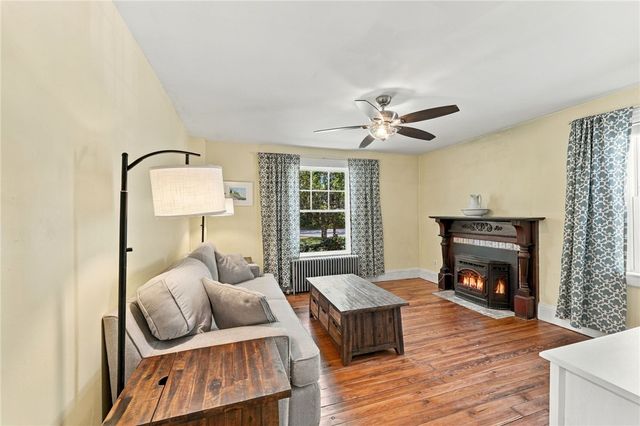 413 Harkney Hill Road, Coventry, RI 02816