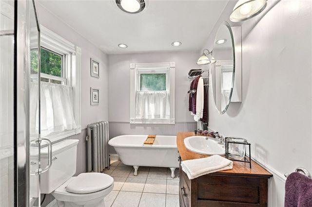 413 Harkney Hill Road, Coventry, RI 02816