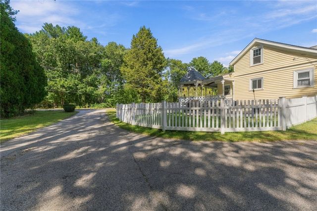 413 Harkney Hill Road, Coventry, RI 02816