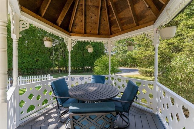 413 Harkney Hill Road, Coventry, RI 02816