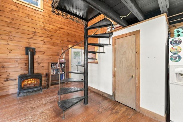 413 Harkney Hill Road, Coventry, RI 02816