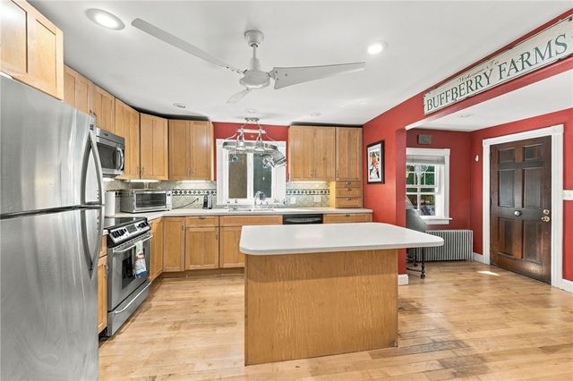 413 Harkney Hill Road, Coventry, RI 02816