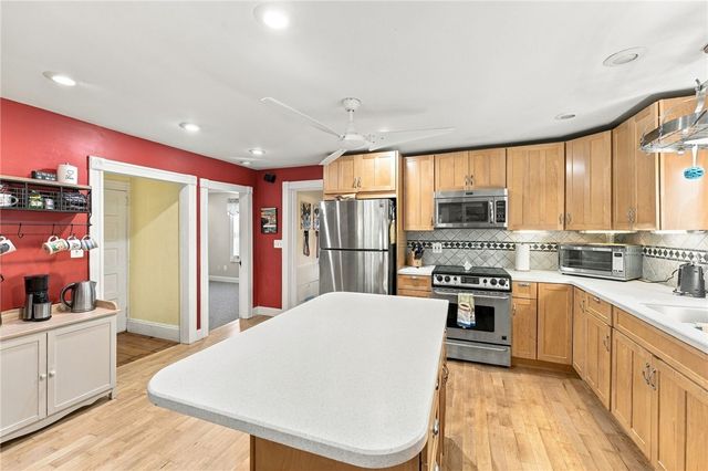 413 Harkney Hill Road, Coventry, RI 02816