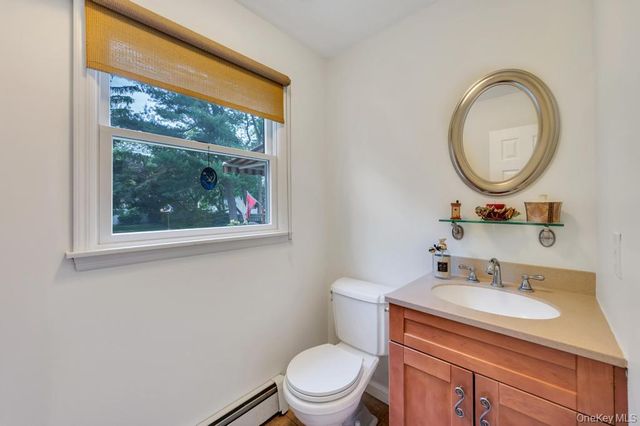 75 Elm Avenue, Smithtown, NY 11787