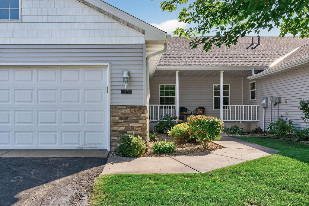 11672 Spruce Drive, Monticello, MN 55362