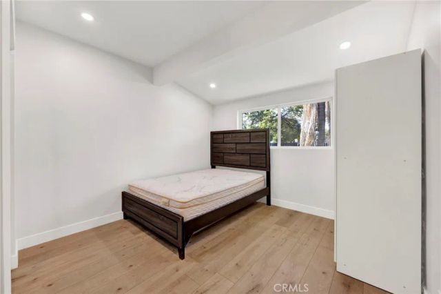 15644 San Fernando Mission, Granada Hills, CA 91344