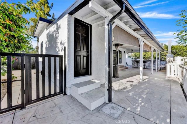 15644 San Fernando Mission, Granada Hills, CA 91344