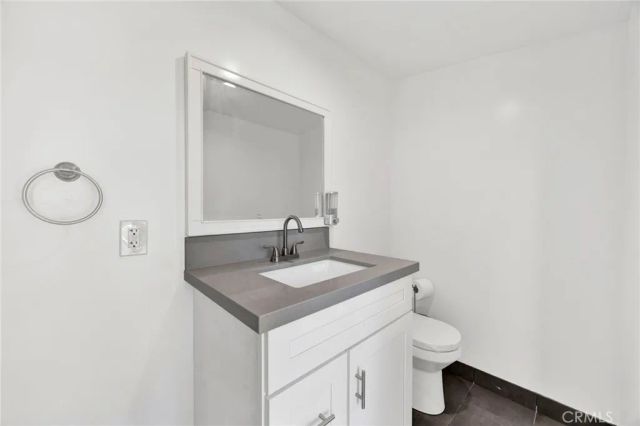 15644 San Fernando Mission, Granada Hills, CA 91344