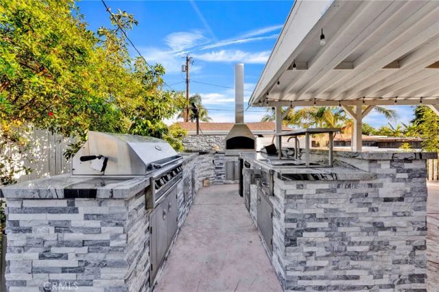 15644 San Fernando Mission, Granada Hills, CA 91344
