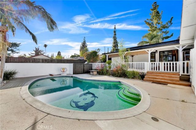 15644 San Fernando Mission, Granada Hills, CA 91344