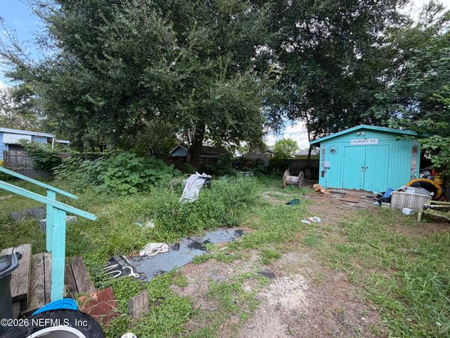 5323 SUNDERLAND Road, Jacksonville, FL 32210