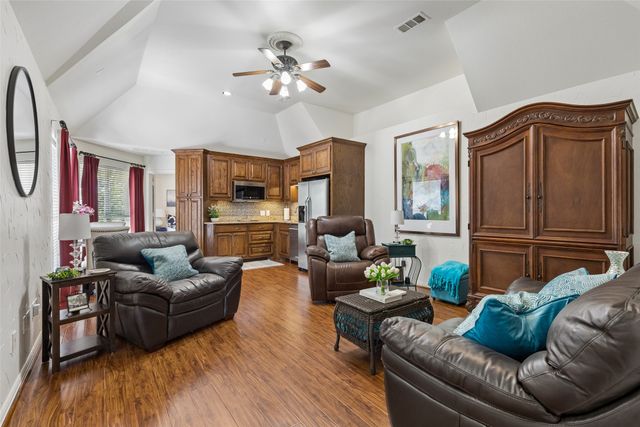 3113 Overlook Circle, Highland Village, TX 75077