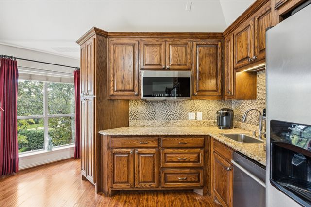 3113 Overlook Circle, Highland Village, TX 75077