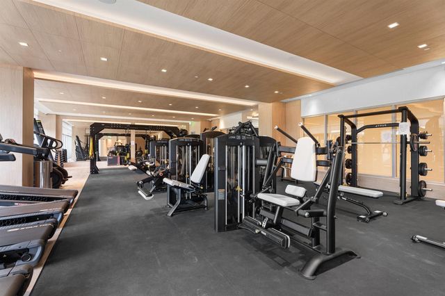 220 Lake Shore Drive 1523, Lake Park, FL 33403