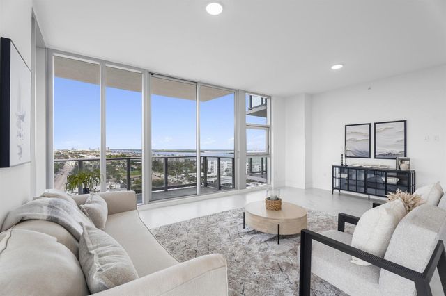 220 Lake Shore Drive 1523, Lake Park, FL 33403