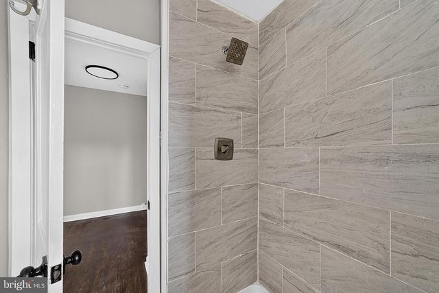 401 BERGEN ST, Gloucester City, NJ 08030