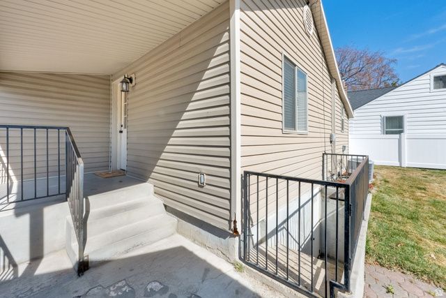 279 W PACIFIC DR, American Fork, UT 84003