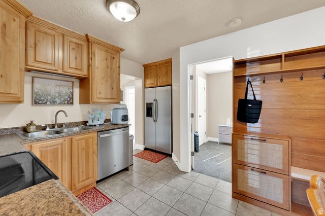 279 W PACIFIC DR, American Fork, UT 84003