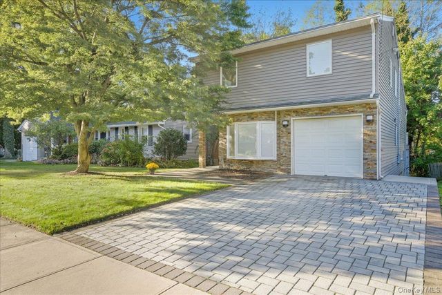 54 Fairfield Avenue, Port Washington, NY 11050