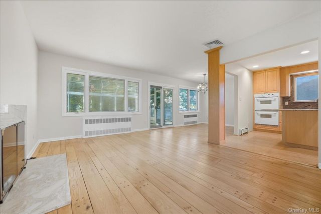 54 Fairfield Avenue, Port Washington, NY 11050