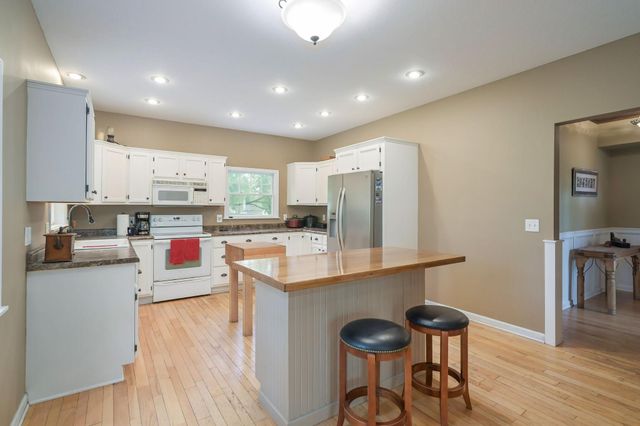 5510 Bryant Street, Maple Plain, MN 55359