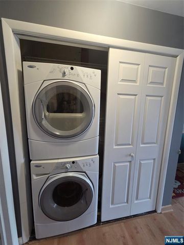 23 Wimbledon Drive 10, Vernon, NJ 07462