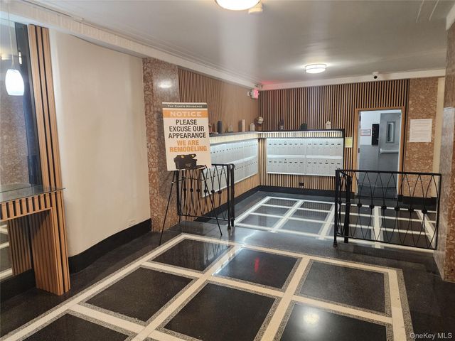 12325 82nd Avenue 2T, Kew Gardens, NY 11415