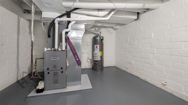 343 58th Street, Des Moines, IA 50312