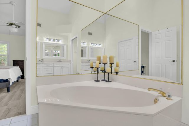 10206 SW Yuma Terrace, Palm City, FL 34990