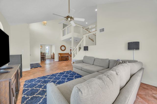 10206 SW Yuma Terrace, Palm City, FL 34990