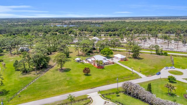 10206 SW Yuma Terrace, Palm City, FL 34990