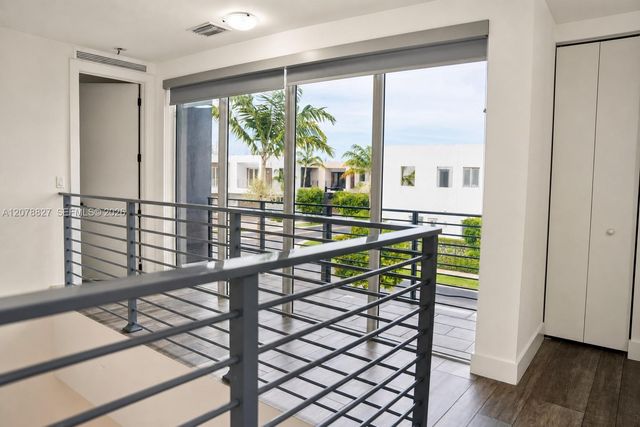 7560 NW 101st Court 7560, Doral, FL 33178