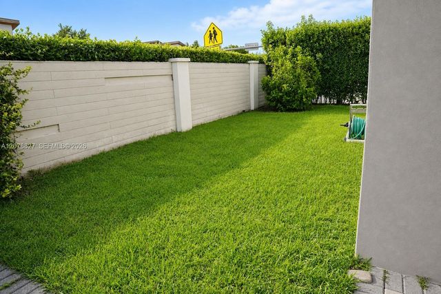 7560 NW 101st Court 7560, Doral, FL 33178