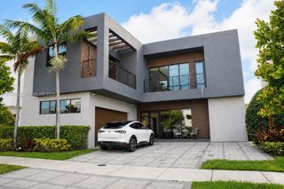 7560 NW 101st Court 7560, Doral, FL 33178